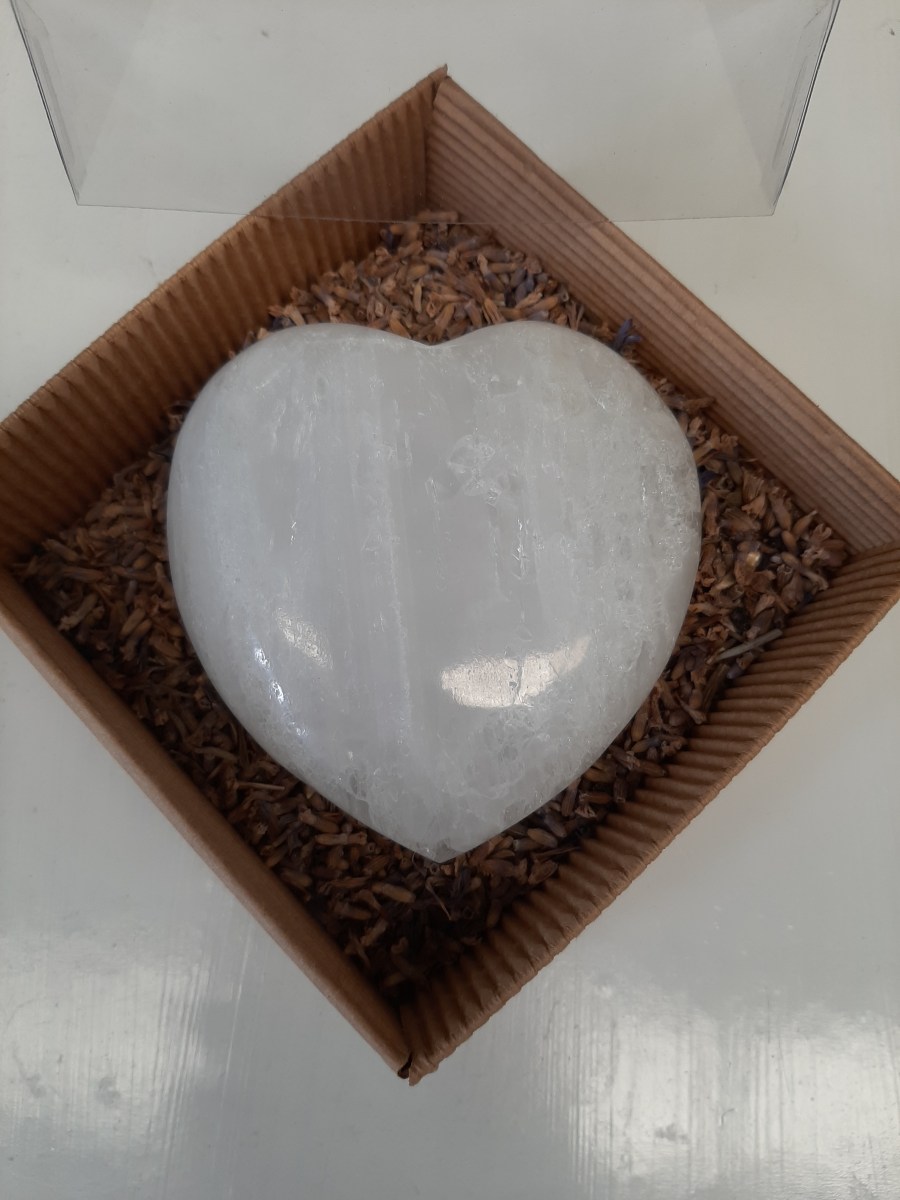 Rose Quartz - Byron Bay Crystals - Heart of the Bay