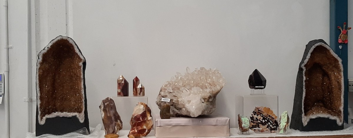 2020 New decade and Energies - How to set up your crystal altar - Heart of the Bay Byron Bay Crystals