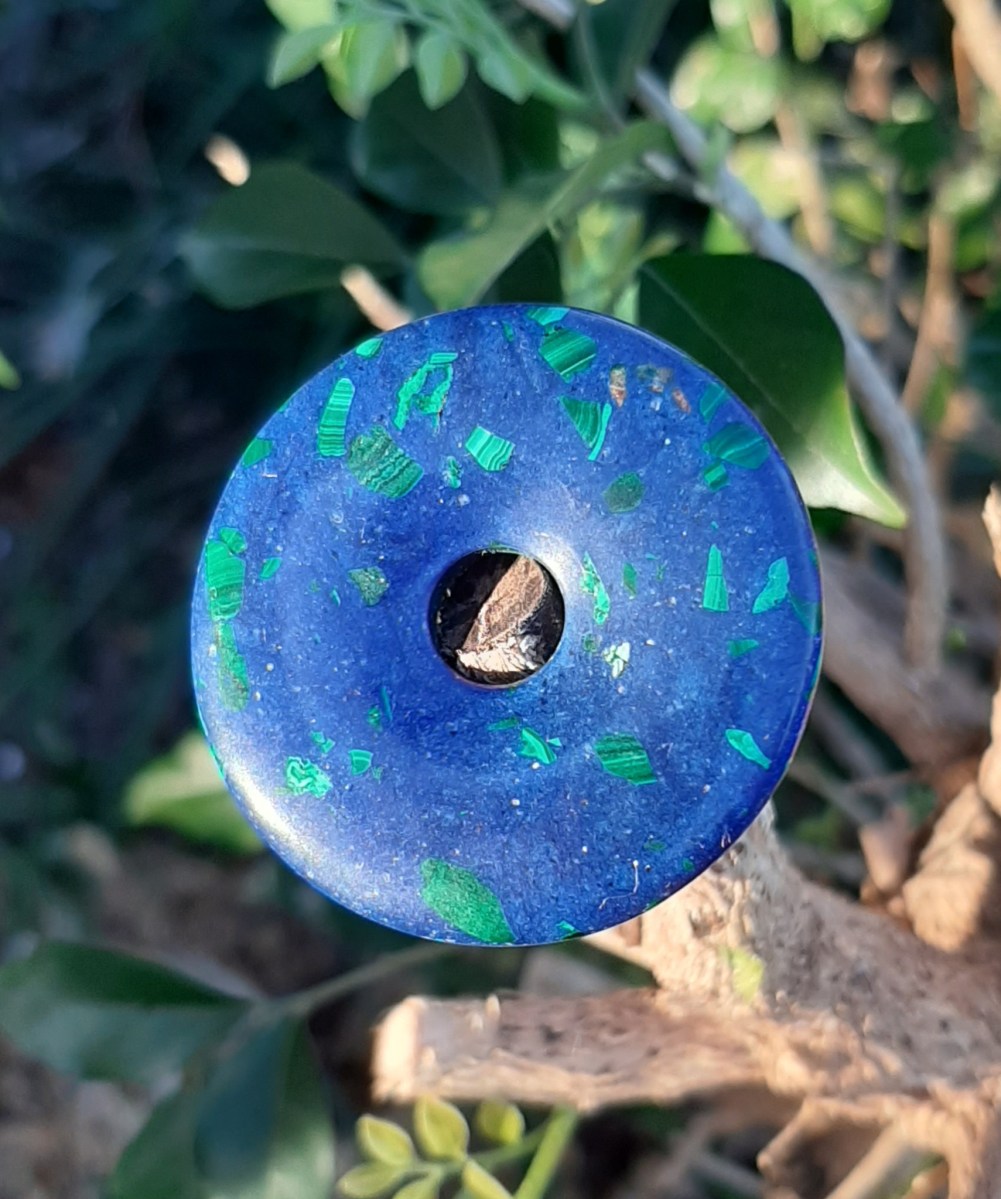 Lapis and Malachite ring stones Ring stones the sacred circle Heart of the Bay Byron Bay Crystals