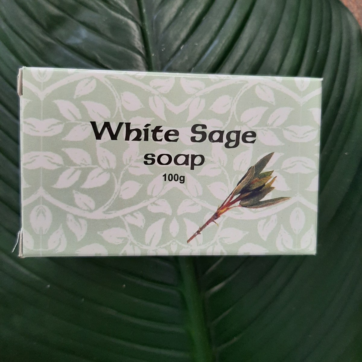 WHite Sage Soa[ Feather Selenite San Palo Selenite incense Smudge Sticks Crystals High Vibes - Heart of the Bay Byron Bay Crystals