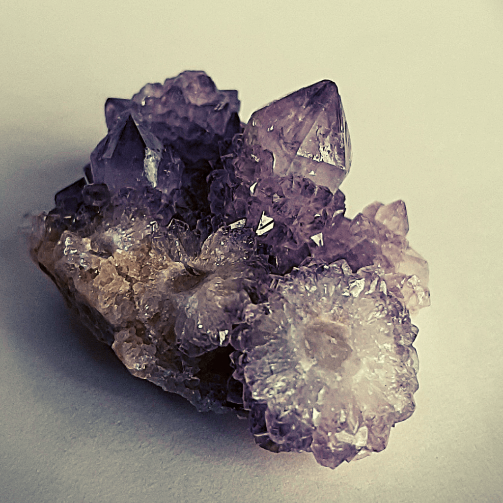 Crystals to connect with spirit guides Byron Bay Crystals Heart of the Bay